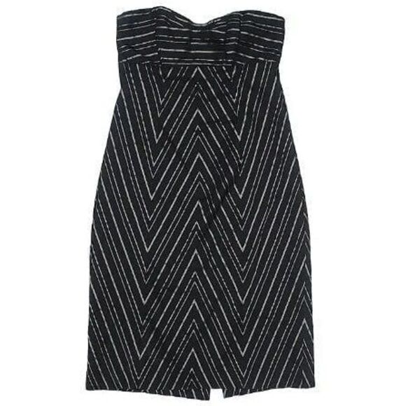 NWOT Express Strapless Empire Dress Size 0 Black Chevron Cocktail Party - Picture 1 of 4
